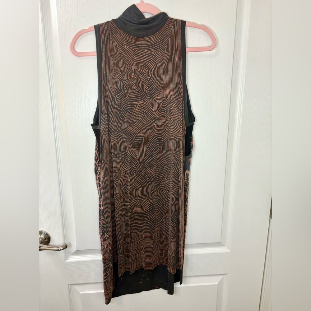 Lululemon LAB✨✨Black ATLIN DRESS✨Size 4✨NWOT✨ CUSTOM HAND PAINTED❤️❤️❤️